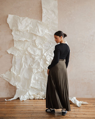 GREEN PLEATED SKIRT